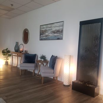 Skincare By Cora - Waiting area/common area - Skin Care Near Me - Oceanside, California Skincare By Cora - Waiting area/common area - Skin Care Near Me - Oceanside, California