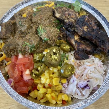Scotty Bons Caribbean Grill - Curry goat and jerk chicken bowl - Caribbean Near Me - Scarborough, Ontario