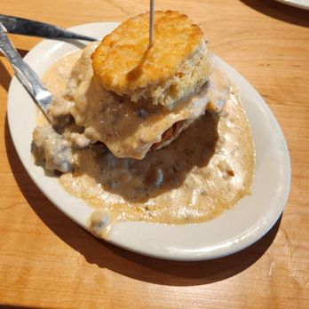 Maple Street Biscuit Company - Five and dime biscuit - Breakfast & Brunch Near Me - Richmond, Virginia