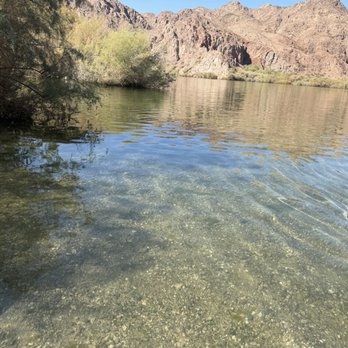 Ez Kayak Tours - The Colorado River flows with cold, clear water. - Rafting/Kayaking Near Me - Willow Beach, Arizona