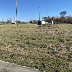Gretna City Park - This is actually called a park. I don't get it.