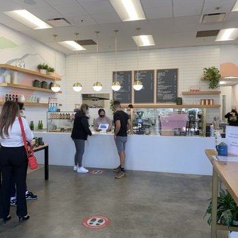 Everyday Eatery - Cute interior and counter service - Cafes Near Me - Irvine, California