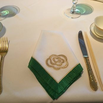 Wing Lei - Gold silverware - Chinese Near Me - Las Vegas, Nevada