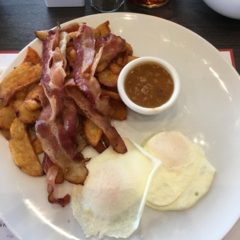 Petinos - 2 oeufs, bacon - Breakfast & Brunch Near Me - Saint-Eustache, Quebec Petinos - 2 oeufs, bacon - Breakfast & Brunch Near Me - Saint-Eustache, Quebec