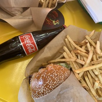 Burger District LA - Burgers Near Me - Los Angeles, California Burger District LA - Burgers Near Me - Los Angeles, California
