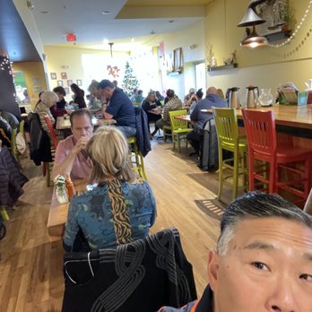 Simple Cafe - Inside Simple cafe - Breakfast & Brunch Near Me - Lake Geneva, Wisconsin