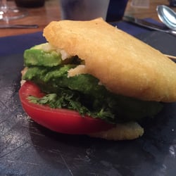 Tierra de Gracia - Vegan arepa