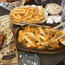 We ordered Wings Original Crispy Wings (6 big pieces), Spicy Crazy Korean (6big pieces), both boneless. Also Tteokbokki, and French Fries We ordered Wings Original Crispy Wings (6 big pieces), Spicy Crazy Korean (6big pieces), both boneless. Also Tteokbokki, and French Fries
