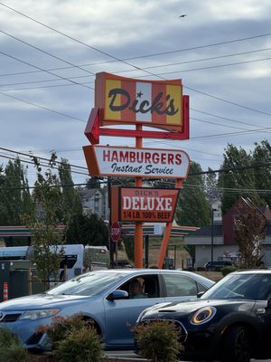 Dick's Drive-In by null