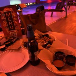 Bowlero Waukegan