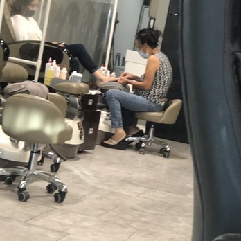 We Nails - This is the lady who did my mani padi - Waxing Near Me - Northridge, California We Nails - This is the lady who did my mani padi - Waxing Near Me - Northridge, California