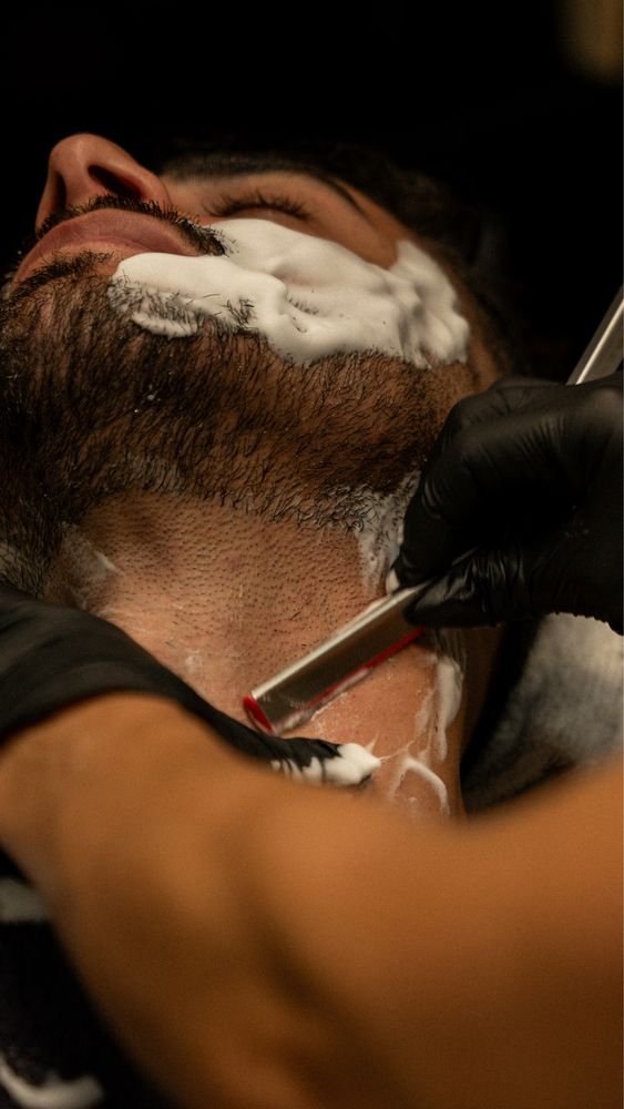 Galanz Gentlemen Spa Logo