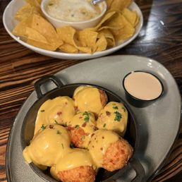 Smoked Gouda Tater Tots Plate Smoked Gouda Tater Tots Plate