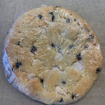 Main Event Grill - Blueberry Cheesecake Cookie - Barbeque Near Me - Anchorage, Alaska