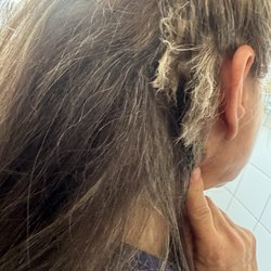 Guadalajara Beauty Salon - Burnt hair