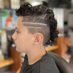 Dylan Salon