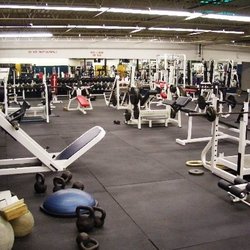 Quest Athletics & Nutrition