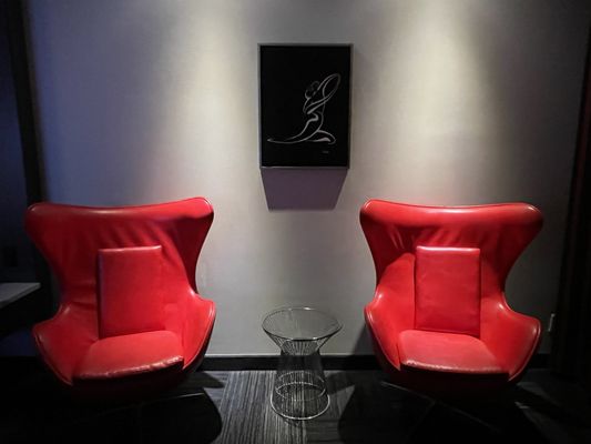 The Davenport Grand, Autograph Collection by null