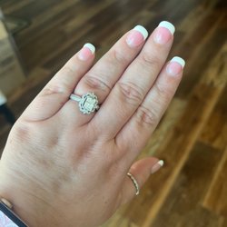 Queen Chico Nails & Spa