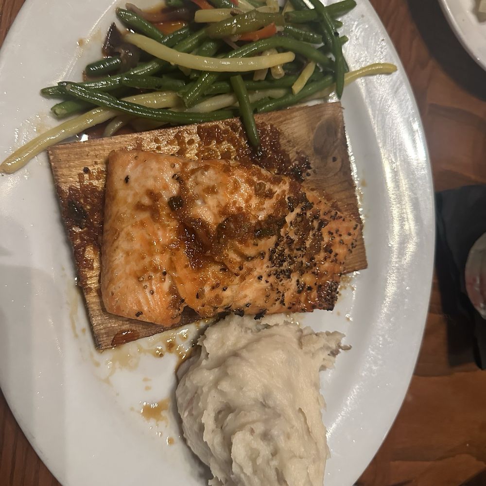 Cedar Creek Inn - New American Near Me - Brea, California Cedar Creek Inn - New American Near Me - Brea, California