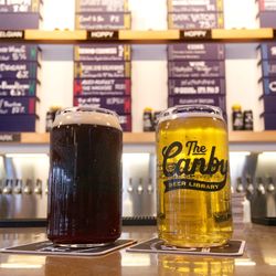 Oregon City Brewing Company - Well organized, large drink selection