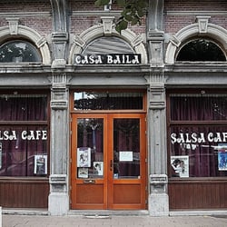 Casa Baila