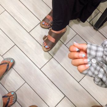 Bellachio Studio Salon - 3 gold pedis + full set - Nail Salons Near Me - San Jose, California