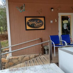 Weed Store - NOT a cannabis store, LOL. Weed Store - C'mon in!