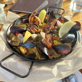 ATwater Tavern - Paella delicious - Seafood Near Me - San Francisco, California
