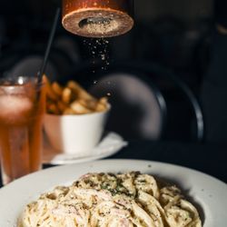 Vicky's Pizza Restaurant - Pastas