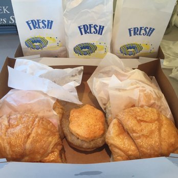 Donut Palace - a box of fresh baked goods - Donuts Near Me - Malakoff, Texas Donut Palace - a box of fresh baked goods - Donuts Near Me - Malakoff, Texas