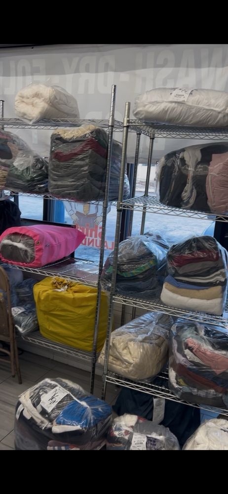 Super Laundry Cycle Laundromat