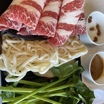 Mala Hotpot - Beef with udon noodles and veggies - Hot Pot Near Me - Cincinnati, Ohio Mala Hotpot - Beef with udon noodles and veggies - Hot Pot Near Me - Cincinnati, Ohio