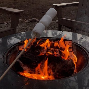 Lakewood Cabins - Vacation Rentals Near Me - Big Bear Lake, California