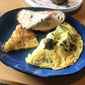 foothill - Mushroom Omelette - New American Near Me - Pasadena, California