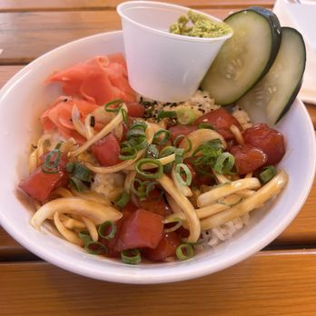 Aloha Beer Co - Crispy rice and poke bowl - Breweries Near Me - Honolulu, Hawaii Aloha Beer Co - Crispy rice and poke bowl - Breweries Near Me - Honolulu, Hawaii