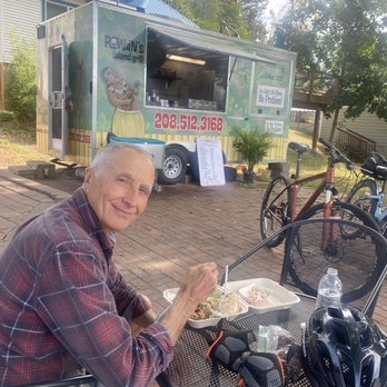 Rowan's Island Grill - Chicken, perfect rice and delicious kale salad - Food Trucks Near Me - Harrison, Idaho