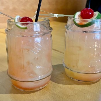 Marnas Eatery and Lounge - Passion Gin cocktails - gin, lime juice, passion fruit purée - Breakfast & Brunch Near Me - Minneapolis, Minnesota