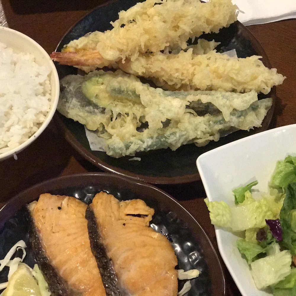 Kikuya - 2 dinner choice . Tempura/salmon - Japanese Near Me - Honolulu, Hawaii