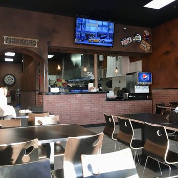 Doda's Pizza - Inside - Pizza Near Me - Glendale, Arizona Doda's Pizza - Inside - Pizza Near Me - Glendale, Arizona