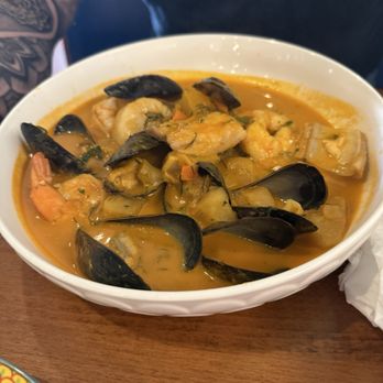 District Bistro - Seafood Stew - kinda flavorless, needed more seasoning - New American Near Me - Wheaton, Maryland