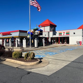 Burger King - Looks nice from a distance. But the closer you get, the nastier it gets. - Burgers Near Me - Luray, Virginia Burger King - Looks nice from a distance. But the closer you get, the nastier it gets. - Burgers Near Me - Luray, Virginia