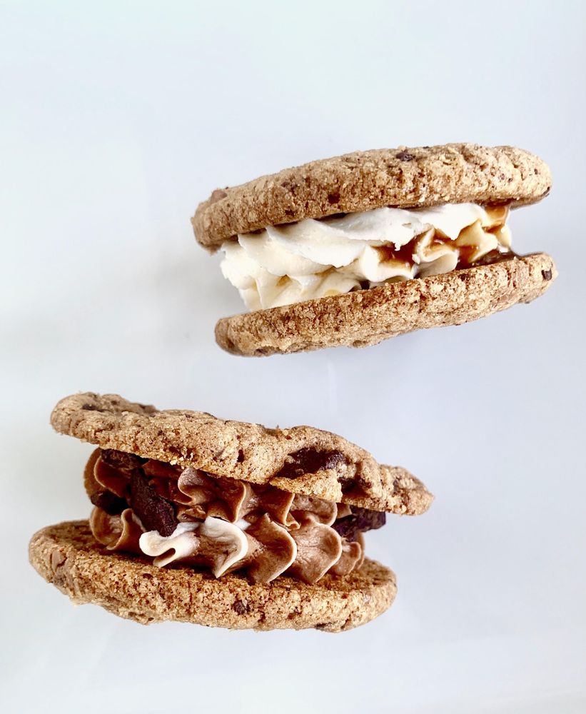 Minnie's Bake Shop Logo