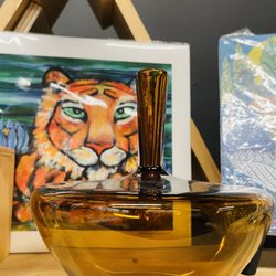 VA Goods - Glass vase (love the tiger)