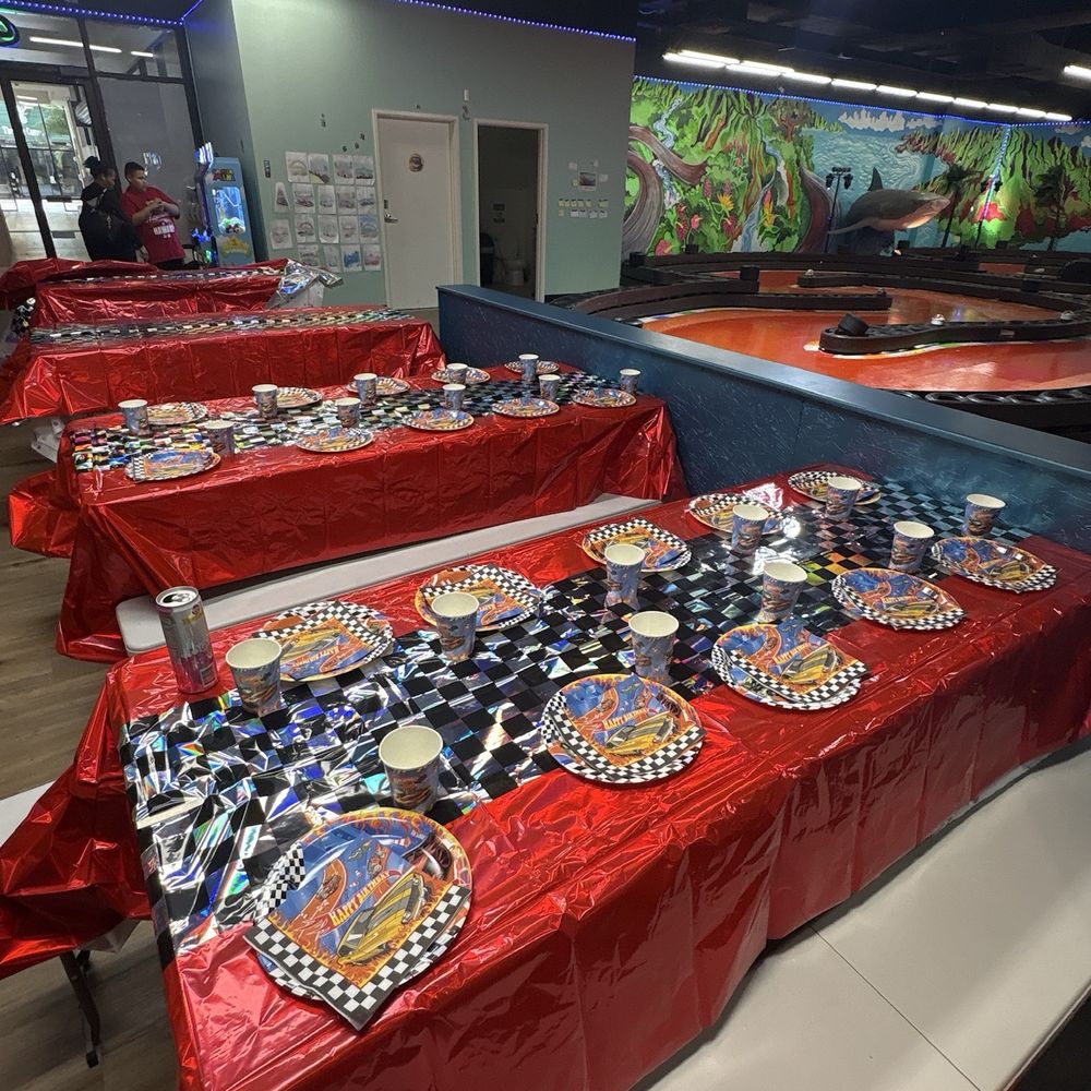 Ohana DriftLab - Tables for the party - Go Karts Near Me - Honolulu, Hawaii Ohana DriftLab - Tables for the party - Go Karts Near Me - Honolulu, Hawaii