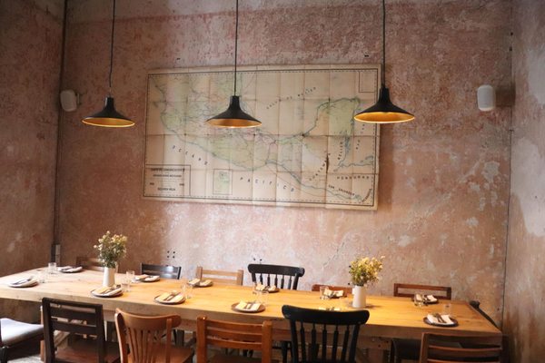 Taverna by null