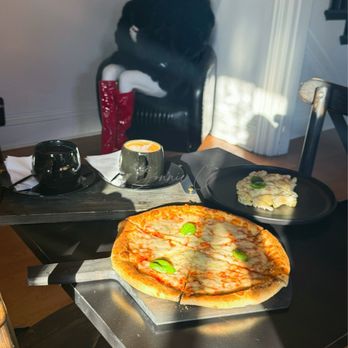 Café Mode - Cafes Near Me - Markham, Ontario