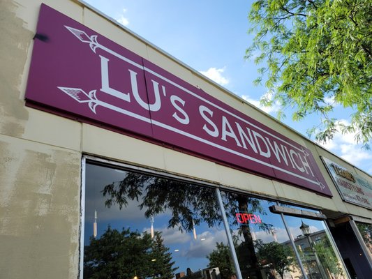Lu's Sandwiches by null