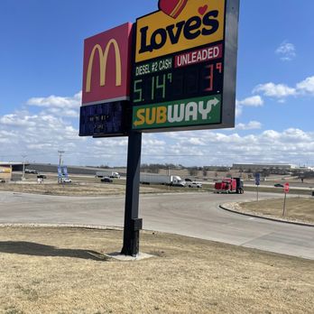 Love's Travel Stop - Gas Stations Near Me - Troy, Texas Love's Travel Stop - Gas Stations Near Me - Troy, Texas