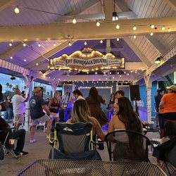 Shoreline Village - Live music by PopVision a 90's cover band, but they played everything